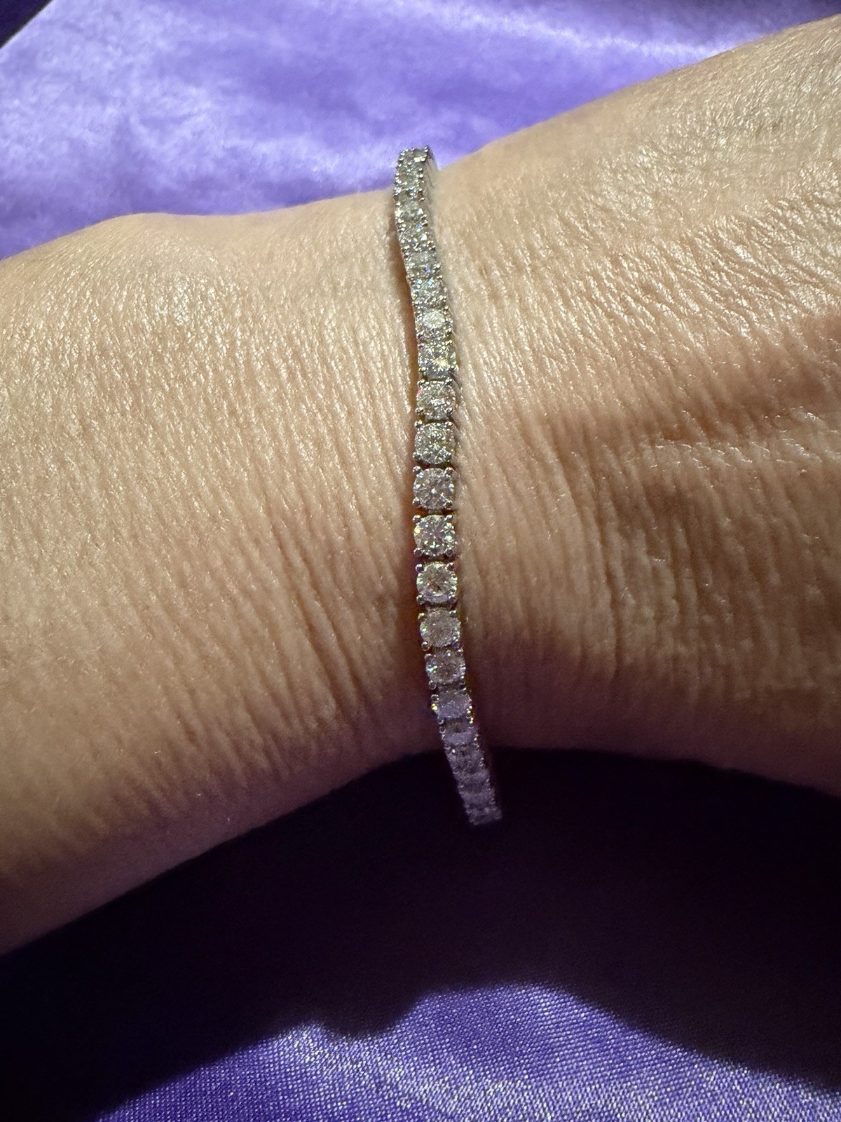 9.0 CTW Moissanite Tennis Bracelet 925 Silver 8in 3mm | Moonlight & Moissanite