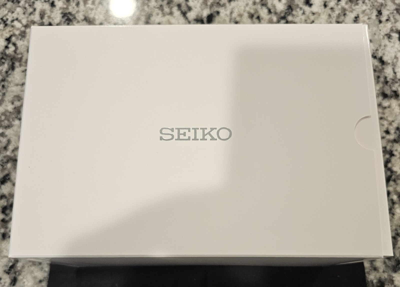 Seiko Presage GMT White Men’s Watch – SPB269 – Complete Set & Links