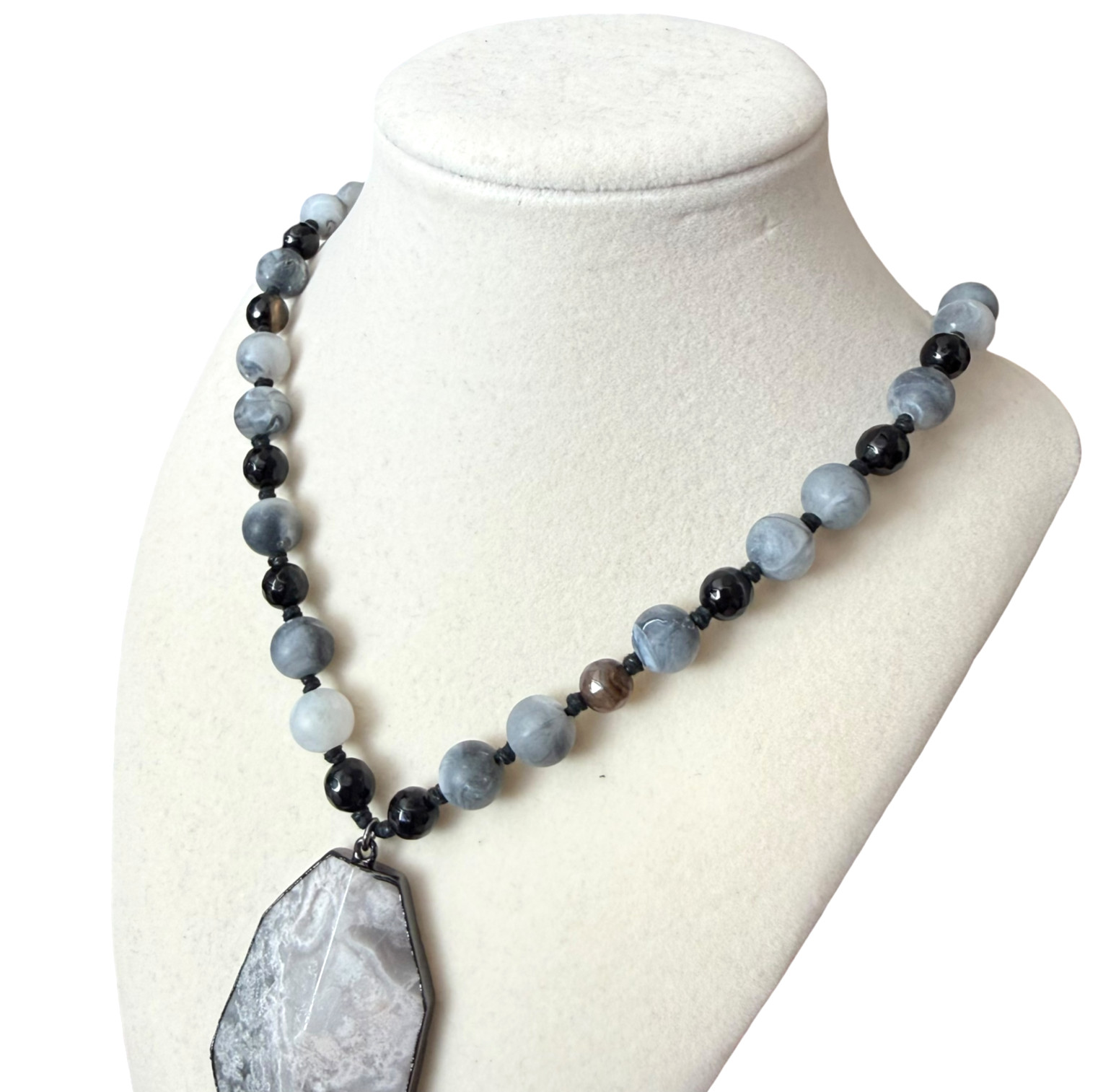 J Jill Beaded Necklace Agate Stone Pendant Gray White Black Cord Adjustable NWT