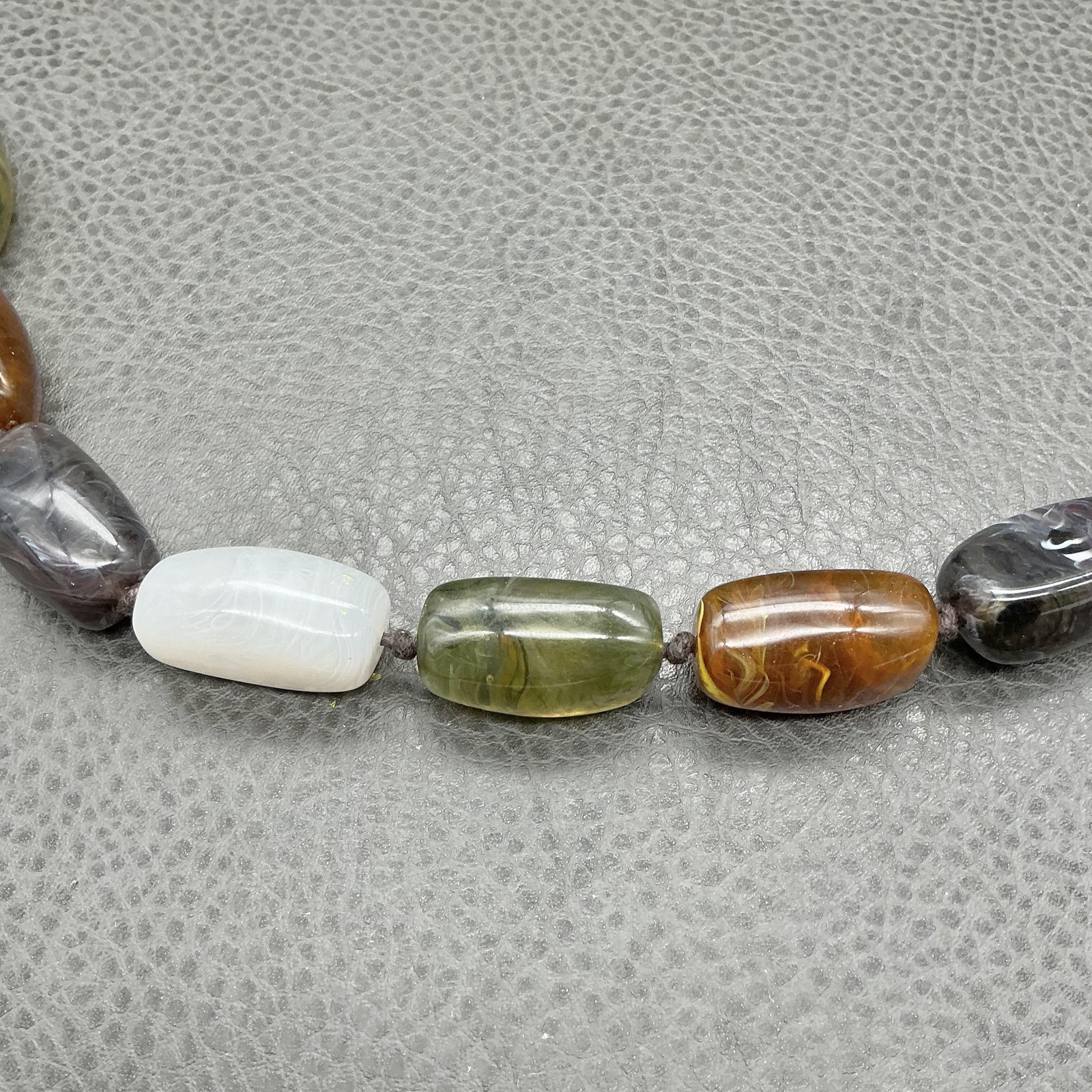 Necklace Chunky Faux Agate Gemstone Bead Brown Green White Black Womens Fashion