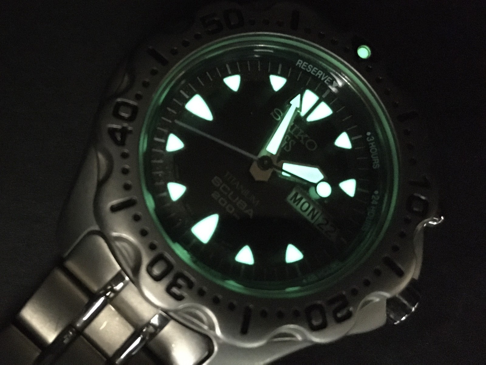 [N MINT w/ BOX] SEIKO Kinetic Titanium Diver’s 5M23-6B40 Qz Day/Date Men’s Watch