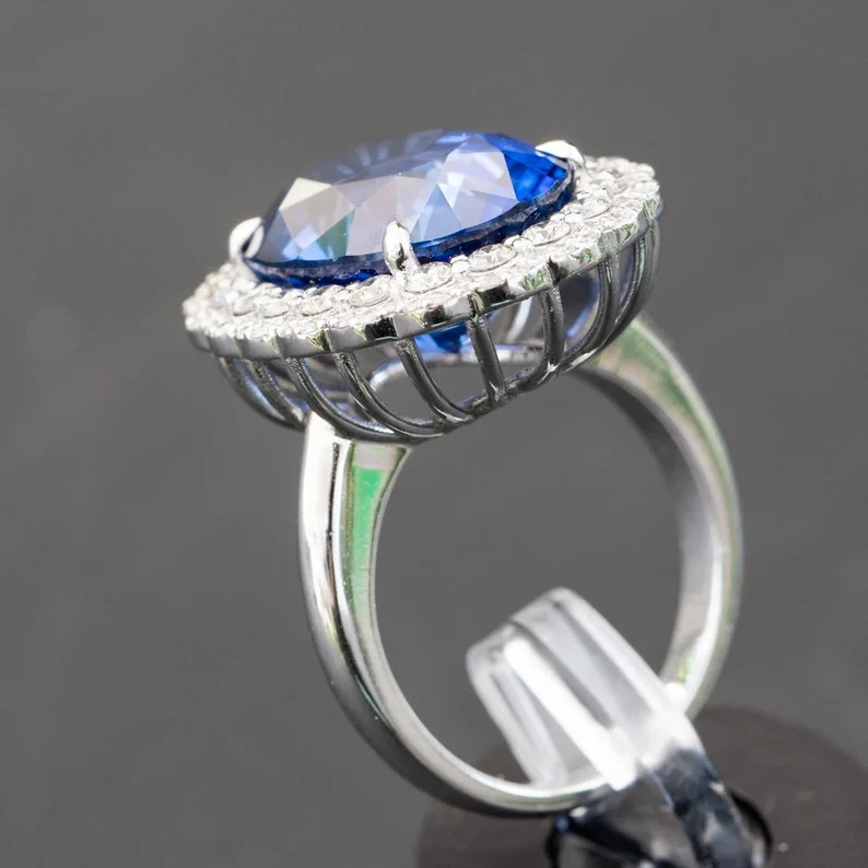 5.00 Ct Oval Natural Sapphire & Diamond Engagement Ring 14K White Gold Size 8