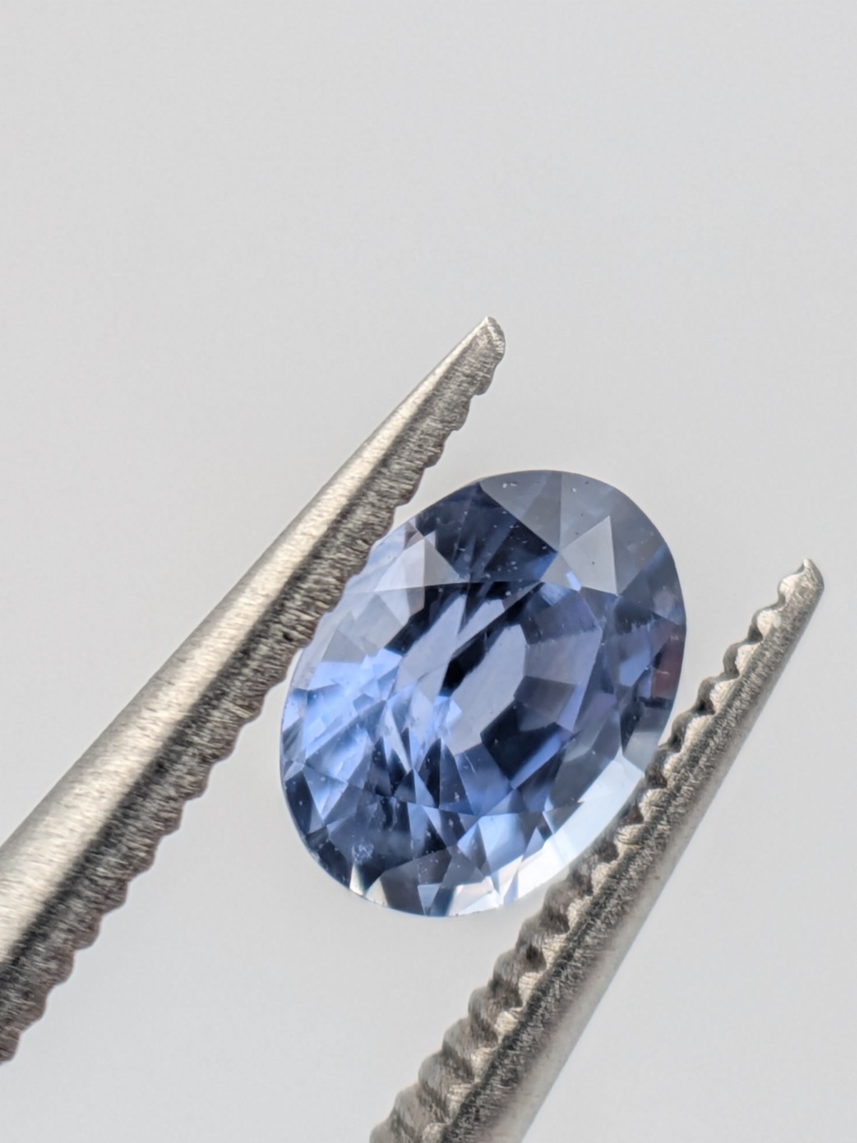 0.57 CT Natural Cornflower Mist Blue Sapphire – Oval Cut Loose Gemstone