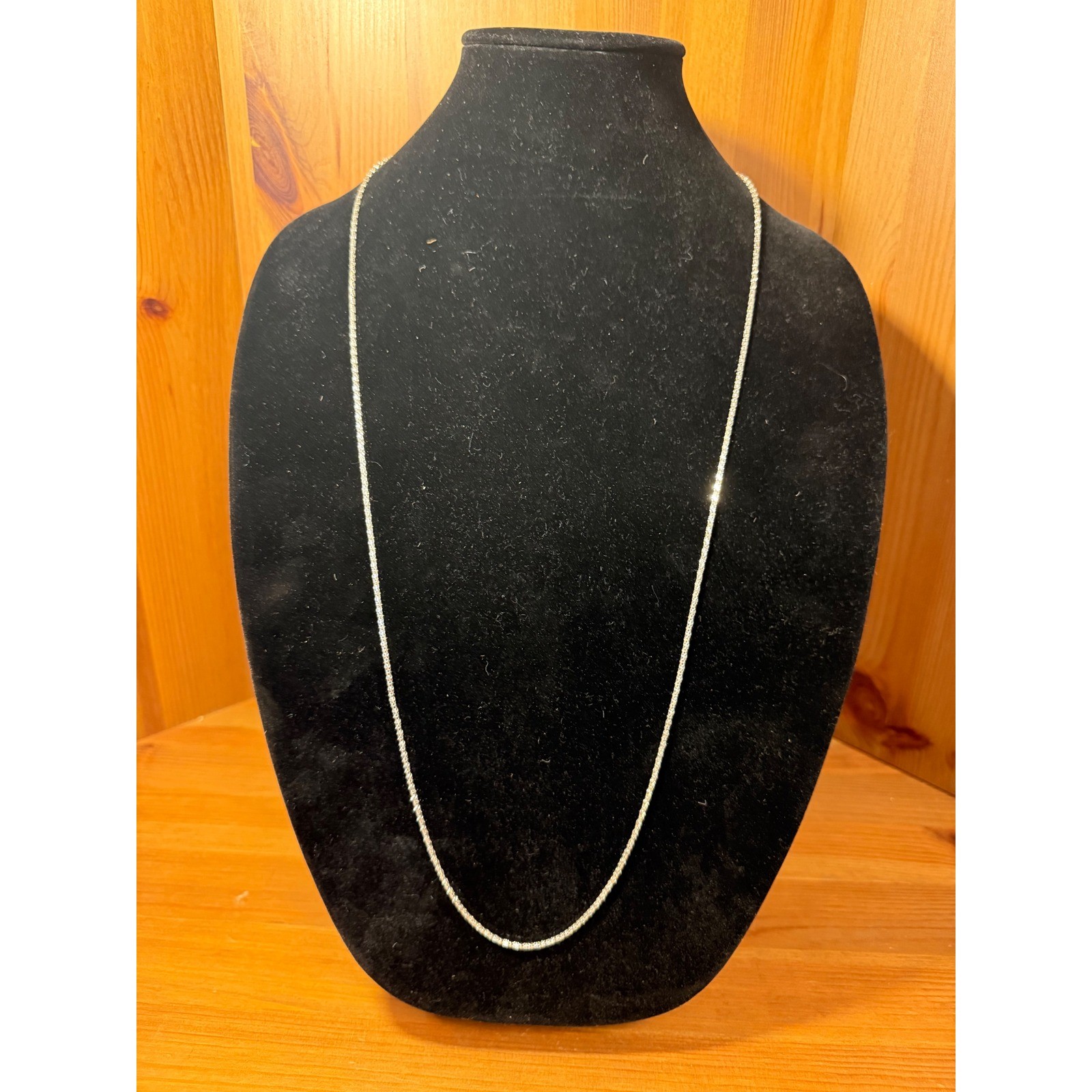 925 Sterling Silver Diamond Cut Snake Chain Necklace 36″ Long 4g Italy