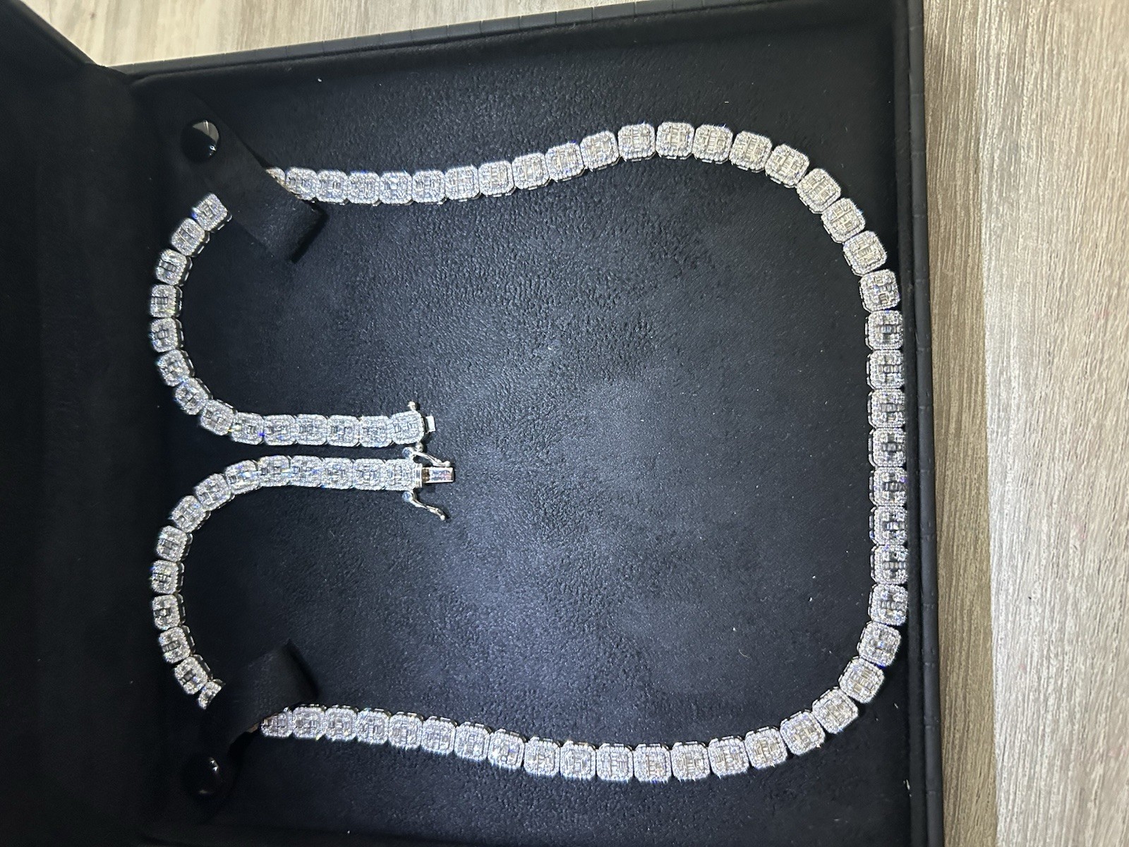10K White Gold Diamond Tennis Necklace 10.2ctw G VS1 Round Box Clasp
