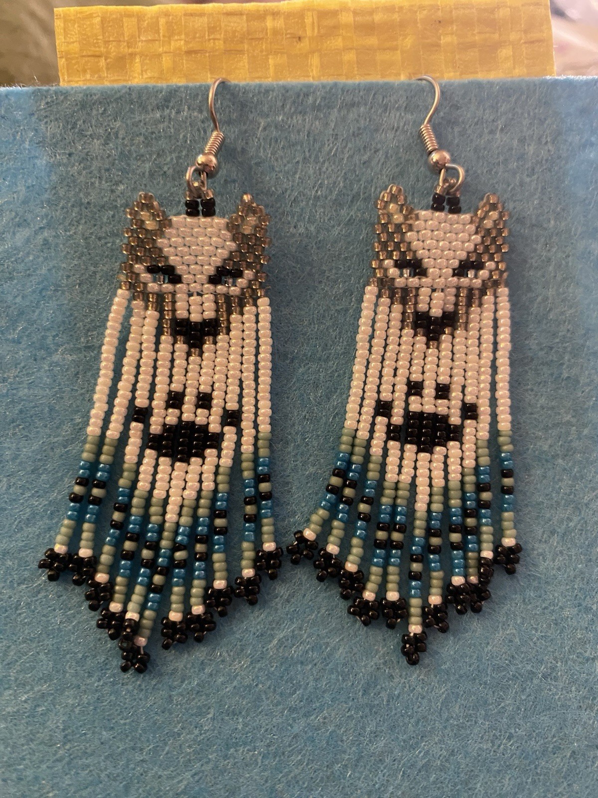 Wolf Earrings Beaded , Handmade In Alaska, Dangly White Blue Black