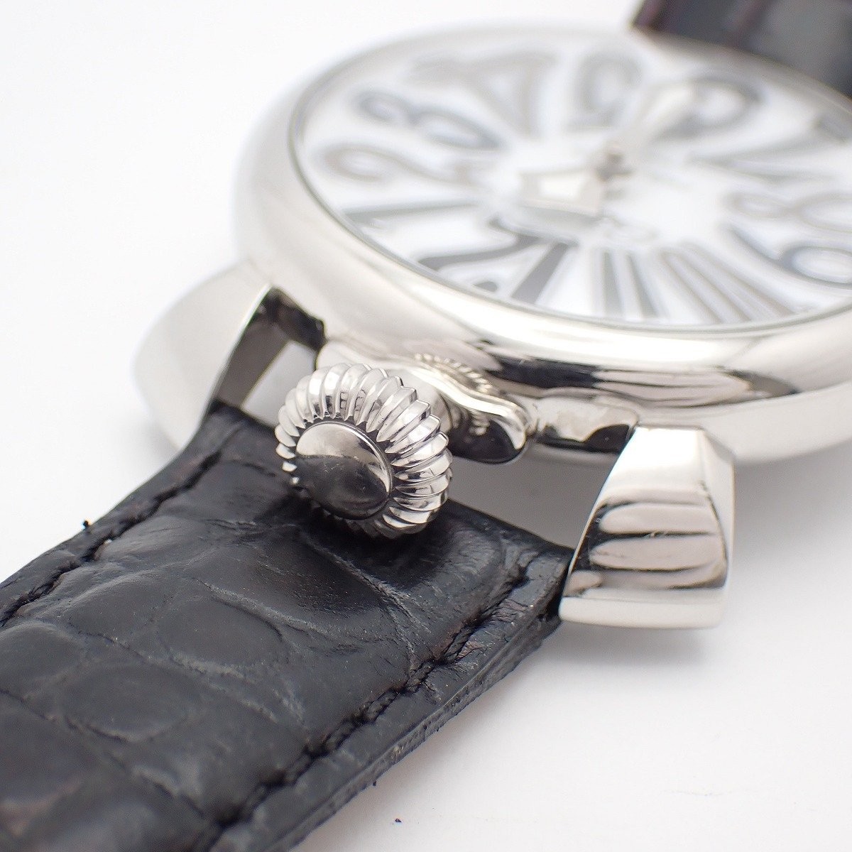 Used GAGA Milano Manuale 40 Quartz Ladies’ Watch Shell Dial Leather Strap 5020 I