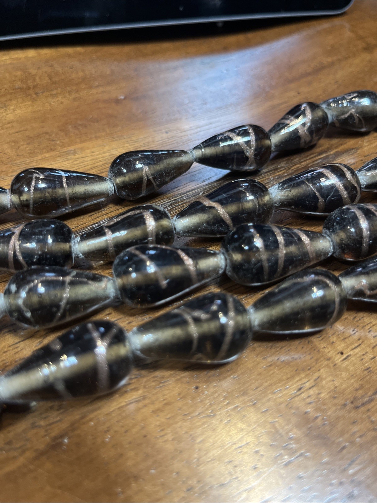Vintage Art glass Gold Swirl Teardrop Glass beads 1940s Era 10in Strand