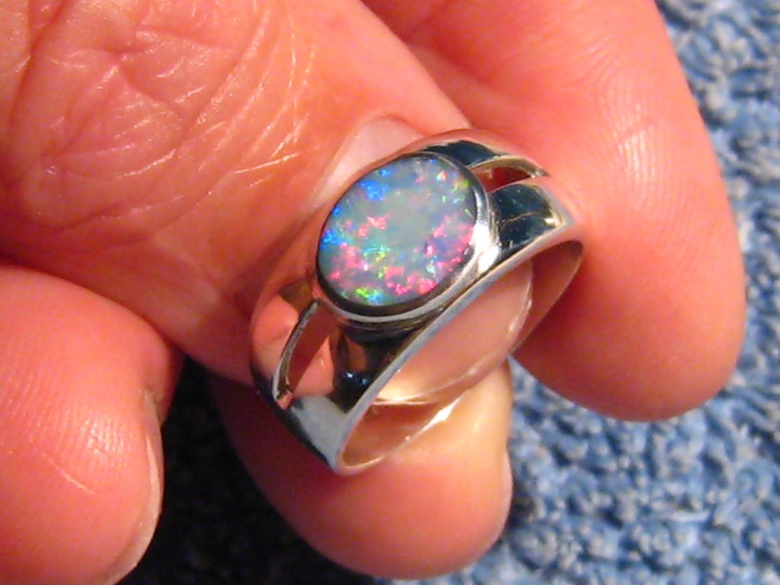 Australian red and blue Opal Ring – sterling silver – size 8 1/2 NO RESIZE