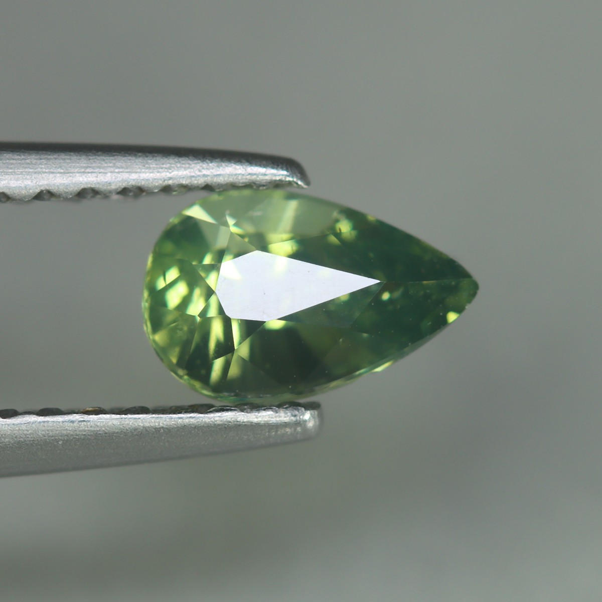 0.82 Cts_Diamond Lustrous_Srilanka_100 % Natural Unheated Green Zircon