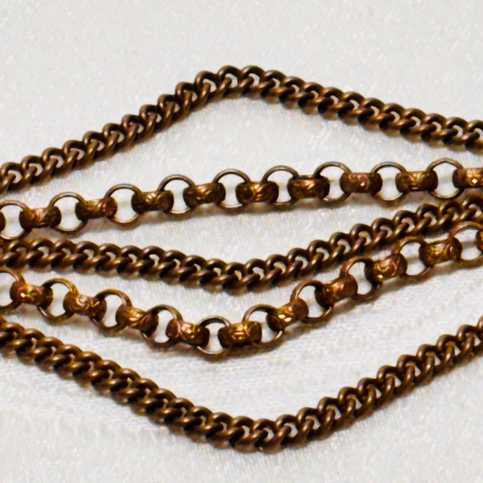 BRACELET brass metal five cable curb chains fold over clasp vintage 6 1/4″ circ