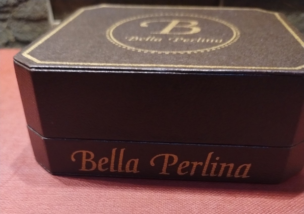 Bella Perlina Purple Glass White Freshwater Pearl Silver Tone Charm Bracelet