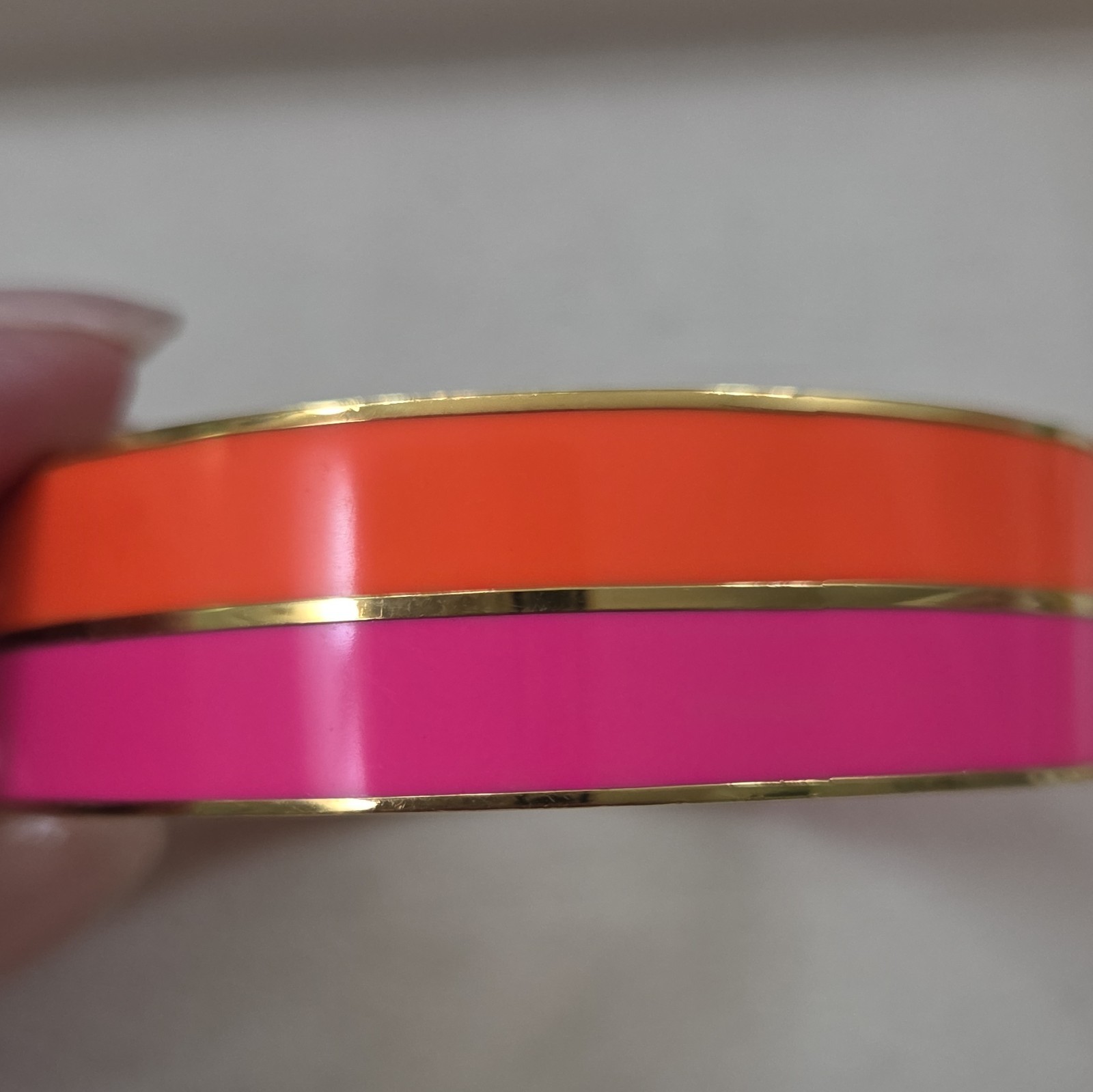 Kate Spade New York Signed Engraved Enamel Bangle Bracelet Set of 2 Gold Tone