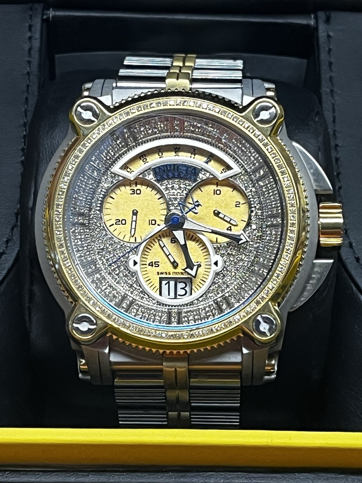 INVICTA Sea Hunter Warrior Men 1.5-1.6 CTS Diamonds 37004 56MM