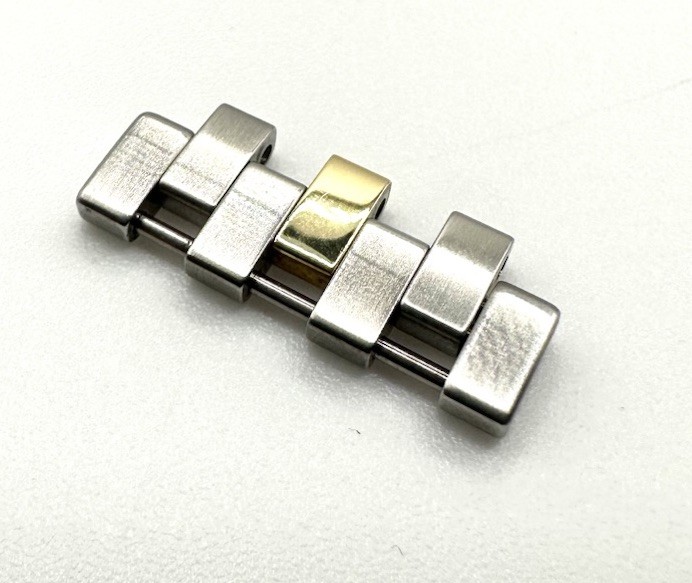 New Genuine Concord Delirium 14-90-669 Two-tone 20.8mm Link For Bracelet
