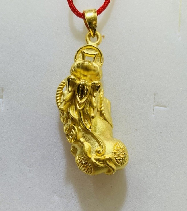 999% 24K Yellow Gold Pendant 3D Coin Link Lucky Pixiu 2.54Grams