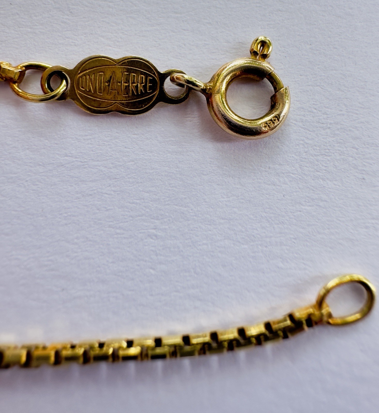 VtgUnisex 14K gold Box Chain bracelet Italy UnoArre just over 9” L, 3.4g tested