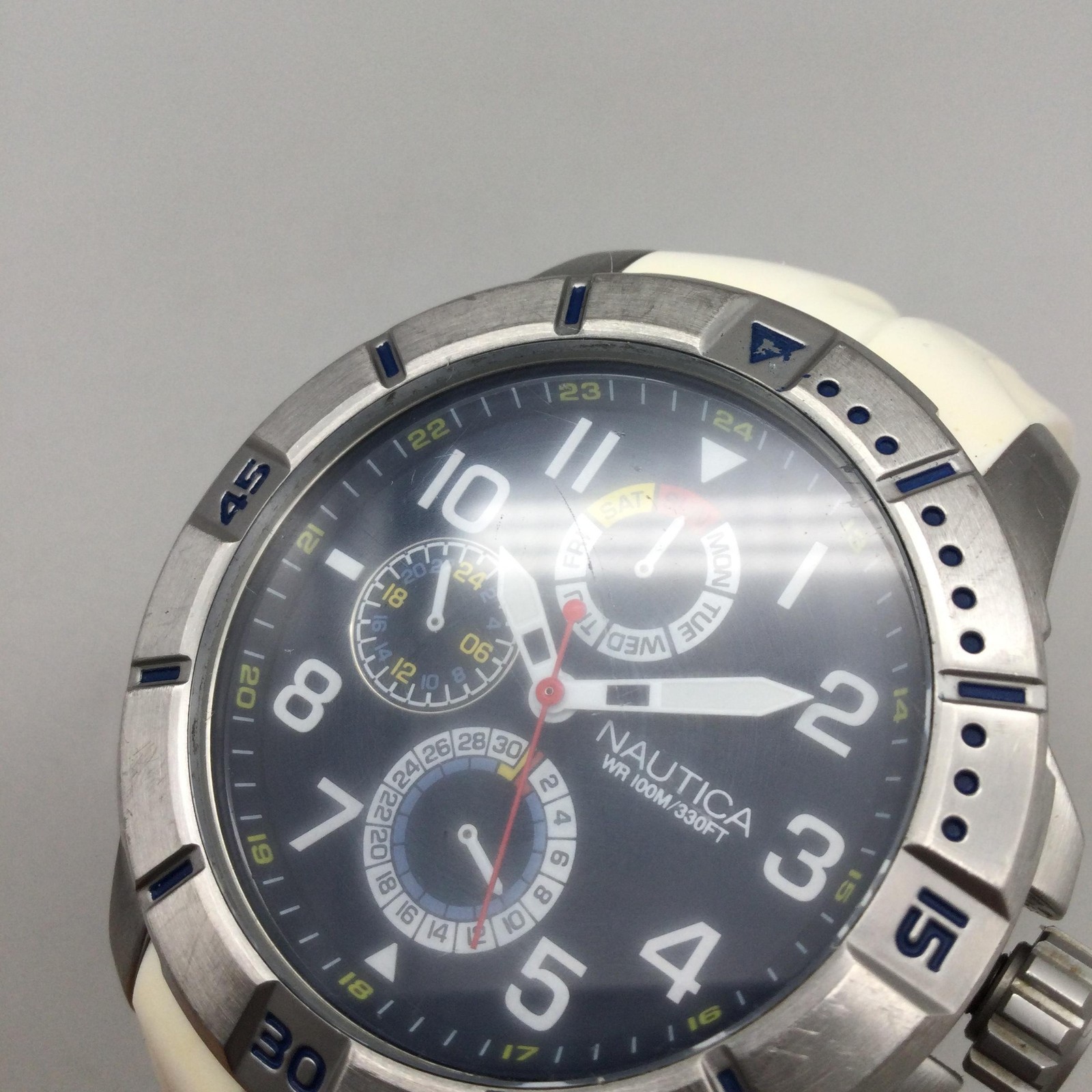 Nautica NA12514G Watch Mens 48mm Stainless Case White Silicone 100M New Battery