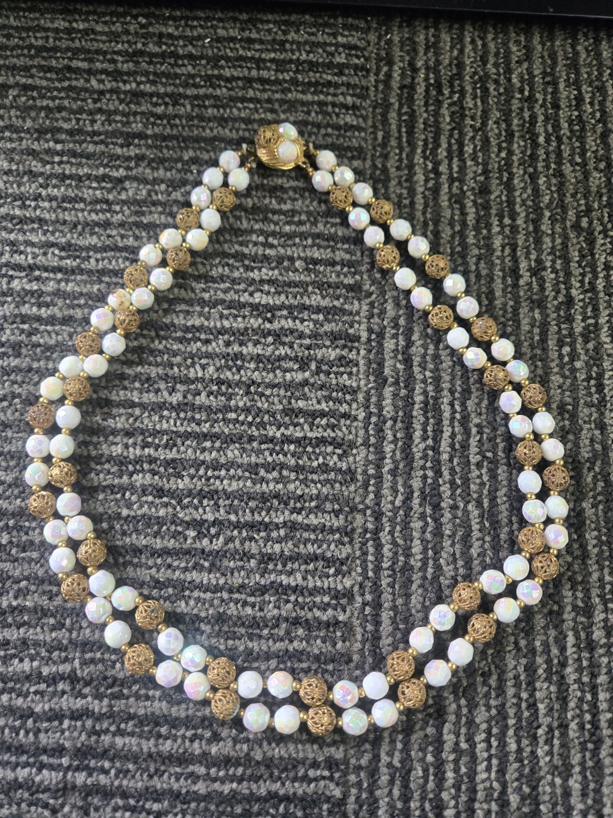 Ant. Dbl Strand Iridescent White & Gold Plastic Beaded Necklace 20 Inches**74-8