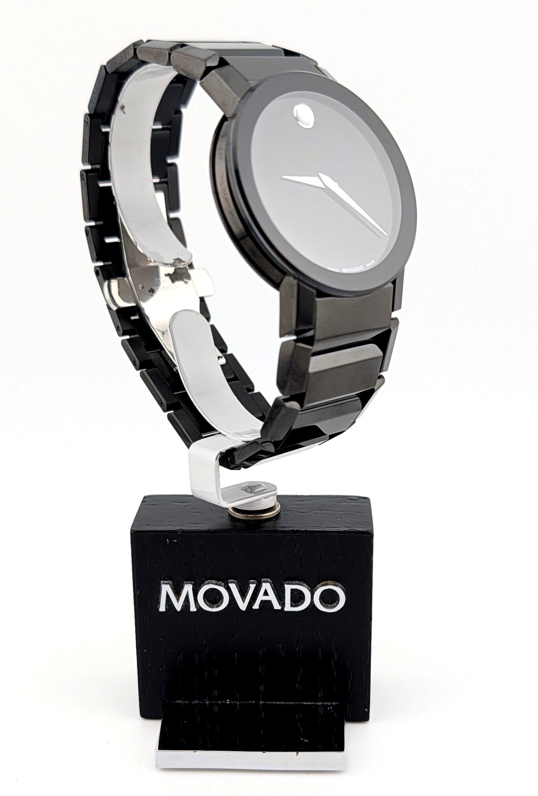 Movado Men’s Rare Black PVD Sapphire Mirror Classic Watch #84.G1.3896A ~ DISPLAY