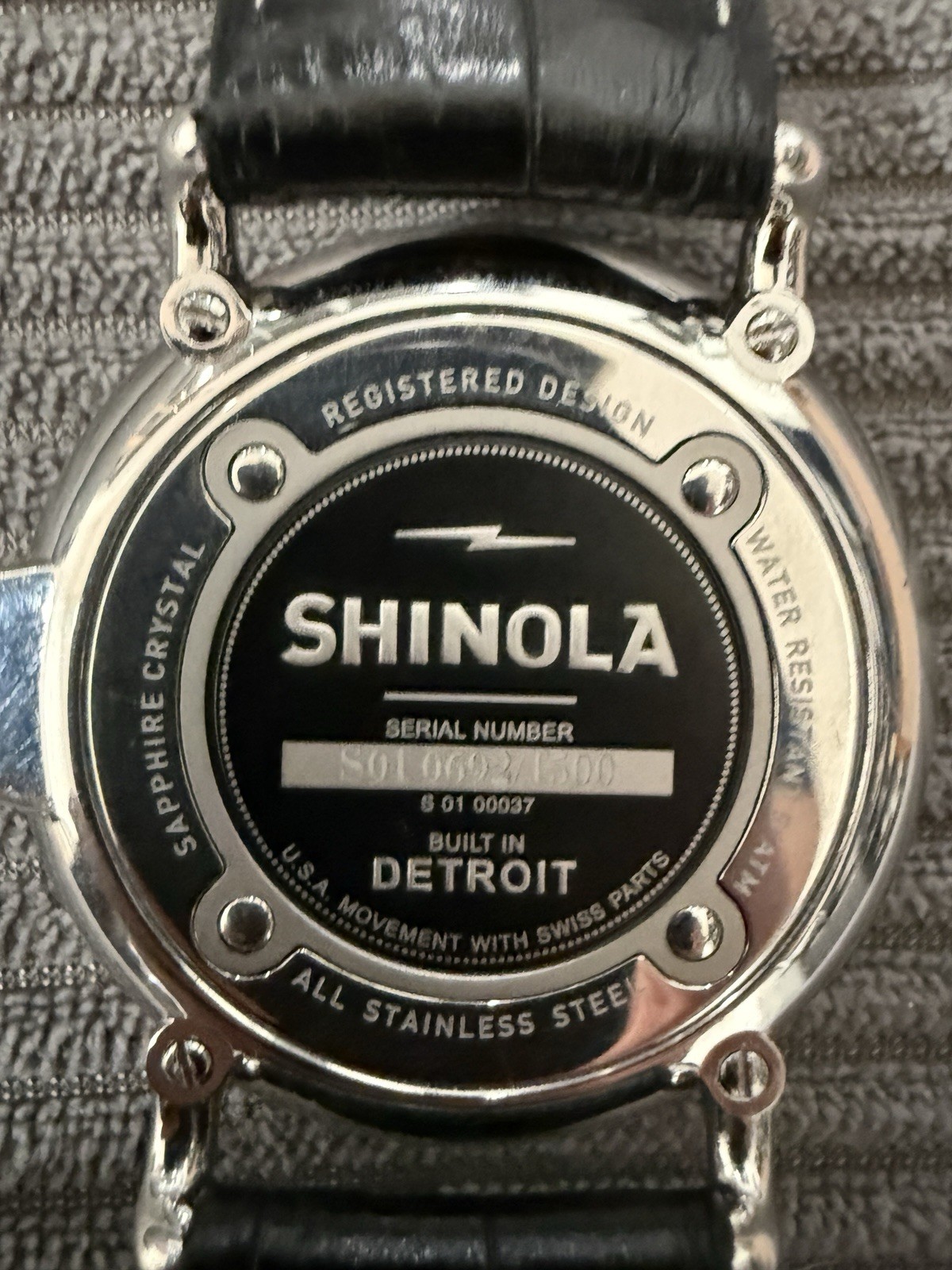 Authentic Shinola The Runwell Argonite-1069 Quartz Black Dial, Leather Strap