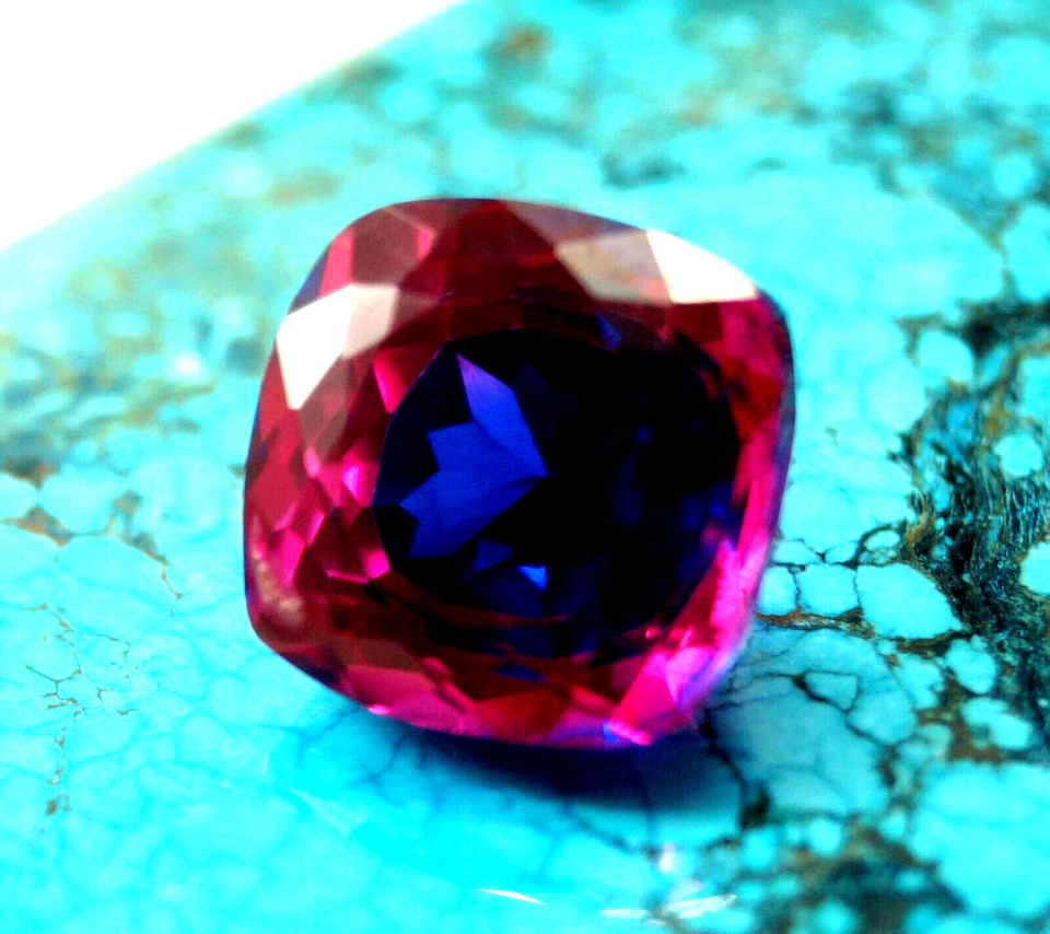 AAA Pitambari Sapphire 11.9 CT+ Natural Bi-Colour Cushion Cut Loose Gemstone