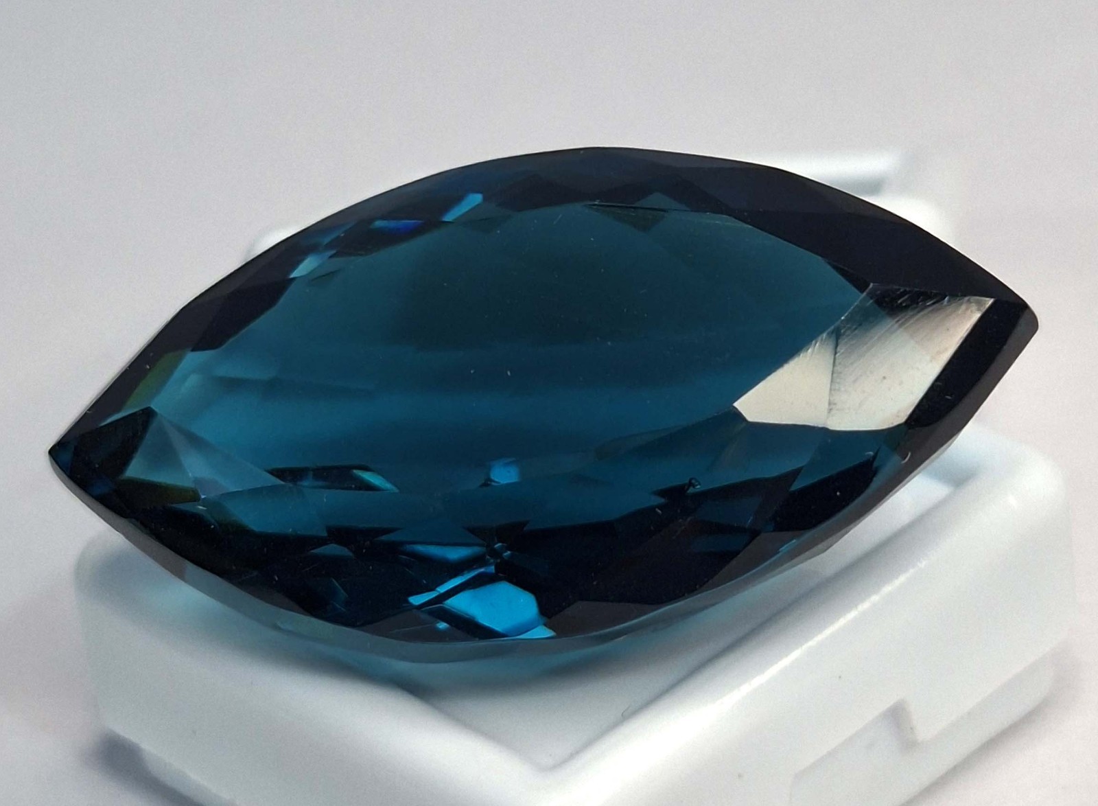 Marquise Shape Lab Created Blue Topaz 58-60 Ct Certified Loose Gemstone TQ1858