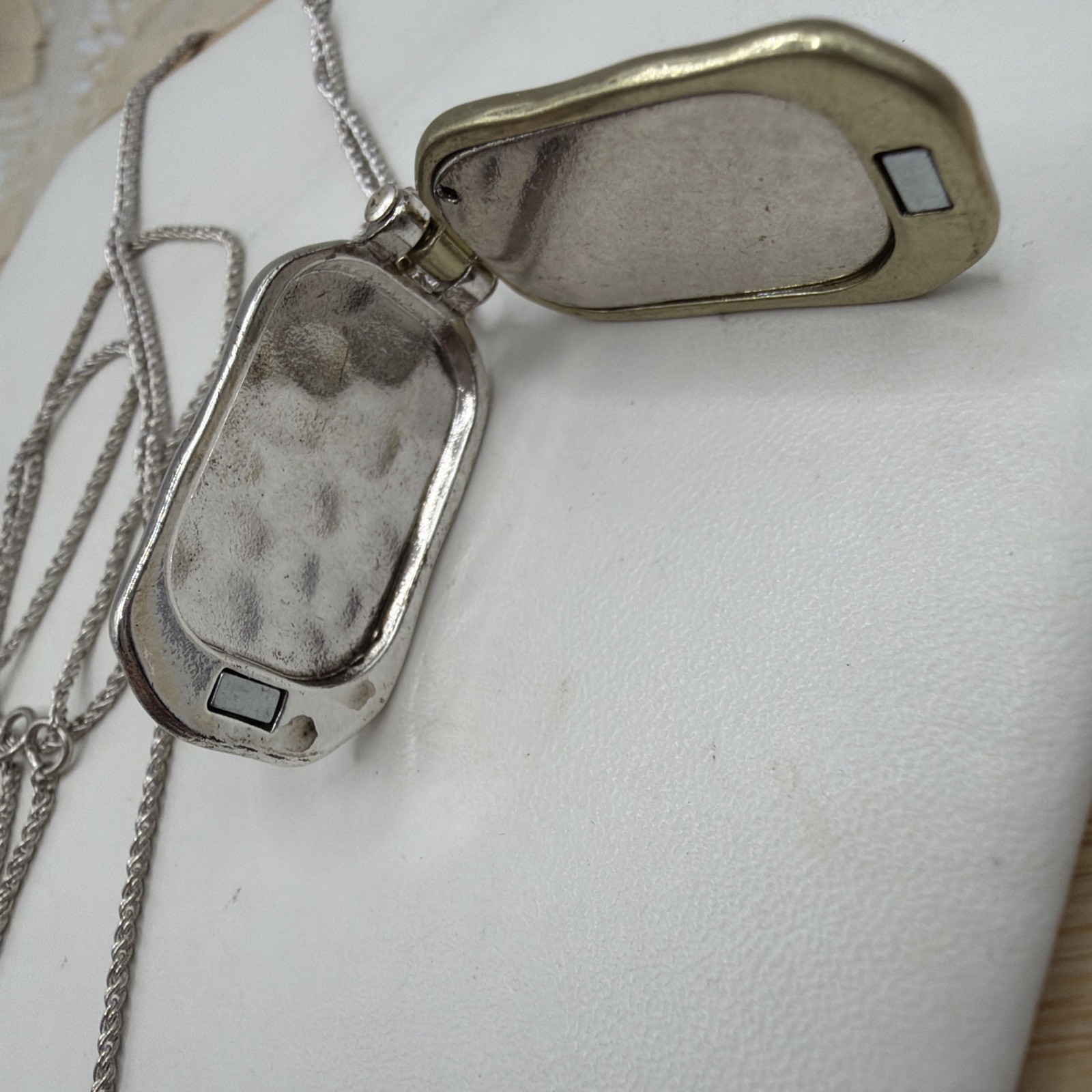 Vintage Costume Cutout Cattail Plant Pendant Locket Necklace 34″