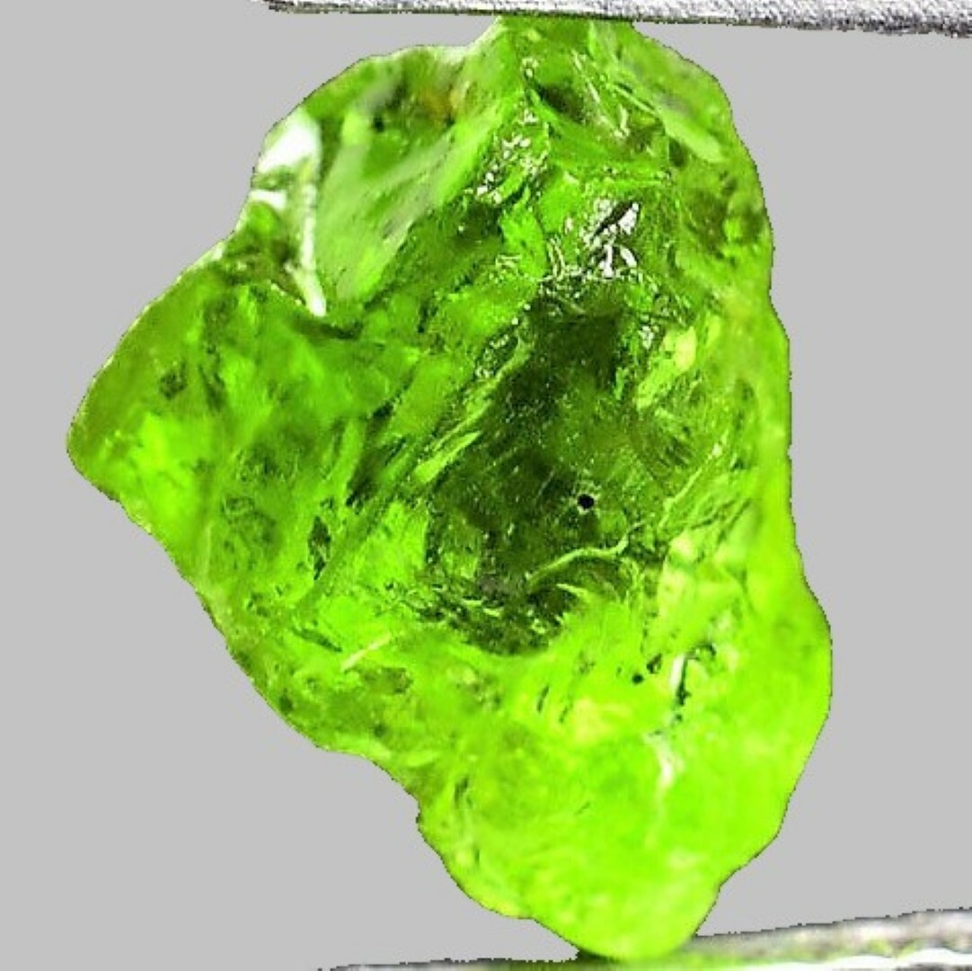 PERIDOT ROUGH FACET GEM GEMSTONE LIME GREEN VIETNAM GENUINE NATURAL 4 CARAT NICE