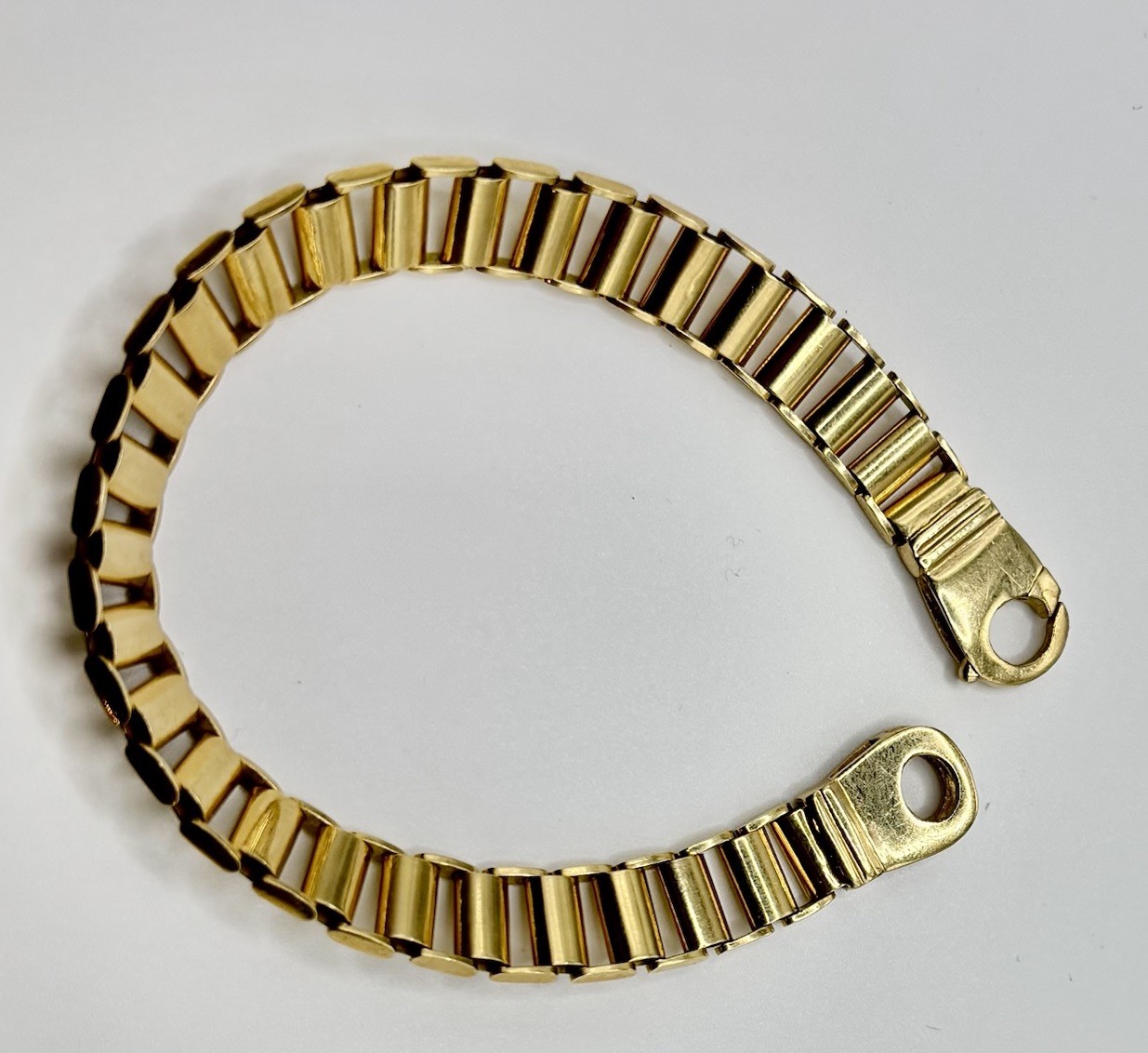 MENS ITALIAN 18K GOLD 8.5 INCH FLAT CURB LINK BRACELET 25 Grams