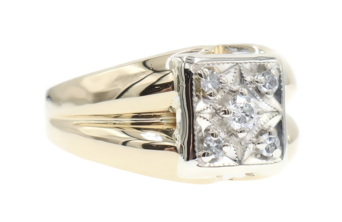 Men’s Vintage-Style 0.27 Ctw Round Diamond 14KT Two-Tone Gold Estate Ring – 6.2g