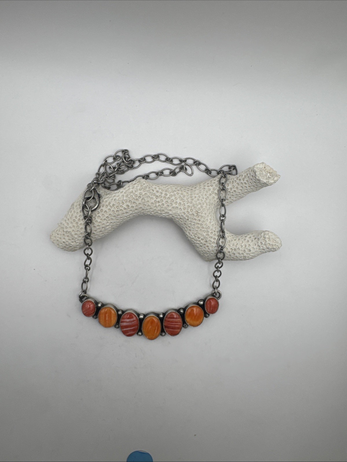 Navajo Artis Willie Yazzie Red & Orange Spiny Oyster Bar Necklace Stone 27g 20”