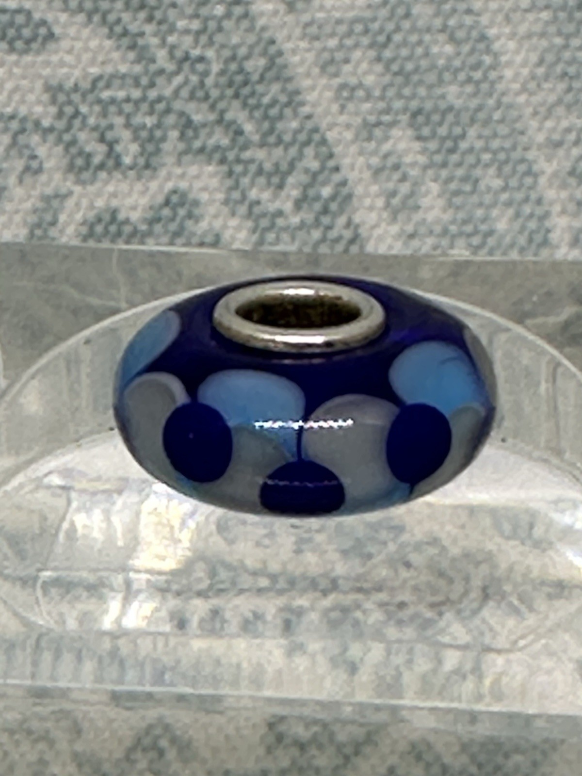 Authentic Trollbeads OOAK Gray Chain with Blues on Cobalt UU, New (30.0)