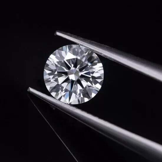 2.45 CT Natural White Diamond Round Cut 9 MM VVS1 D Grade IDGL Certified A3