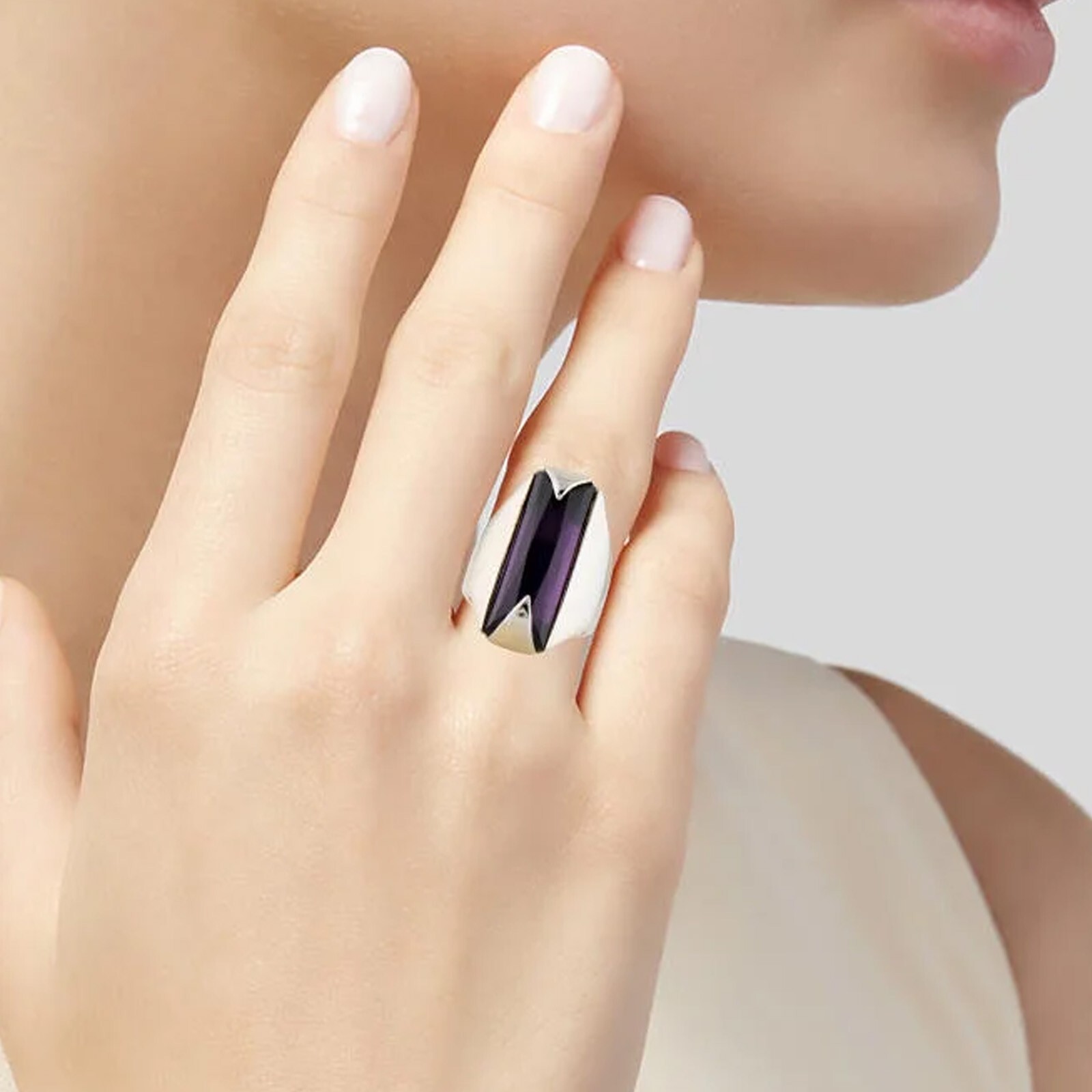 VINTAGE Thierry Mugler Crystal Cocktail Ring in suede pouch