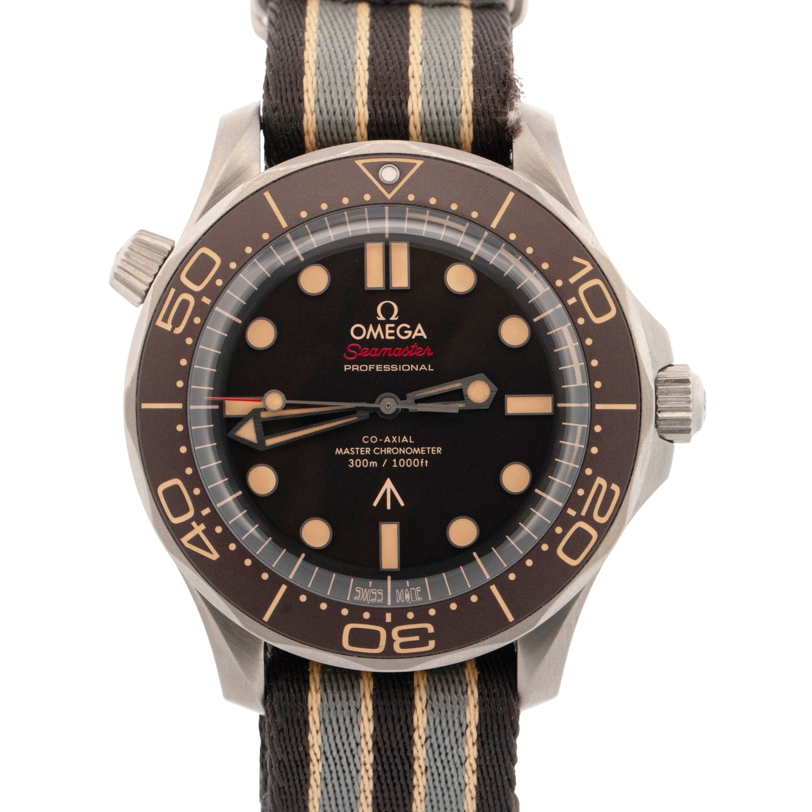 PAPERS Omega Seamaster 007 Bond Titanium BROWN 42mm 210.92.42.20.01.001 BOX