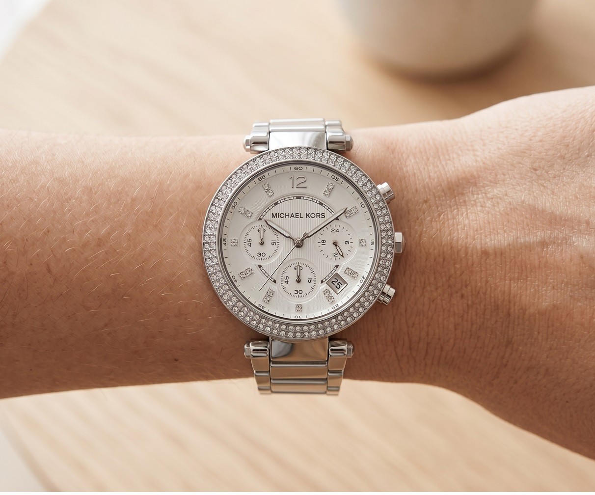 MICHAEL KORS WOMENS WATCH SILVER TONE STRAP WITH SILVER DIAL MK5353 GENUINE UK