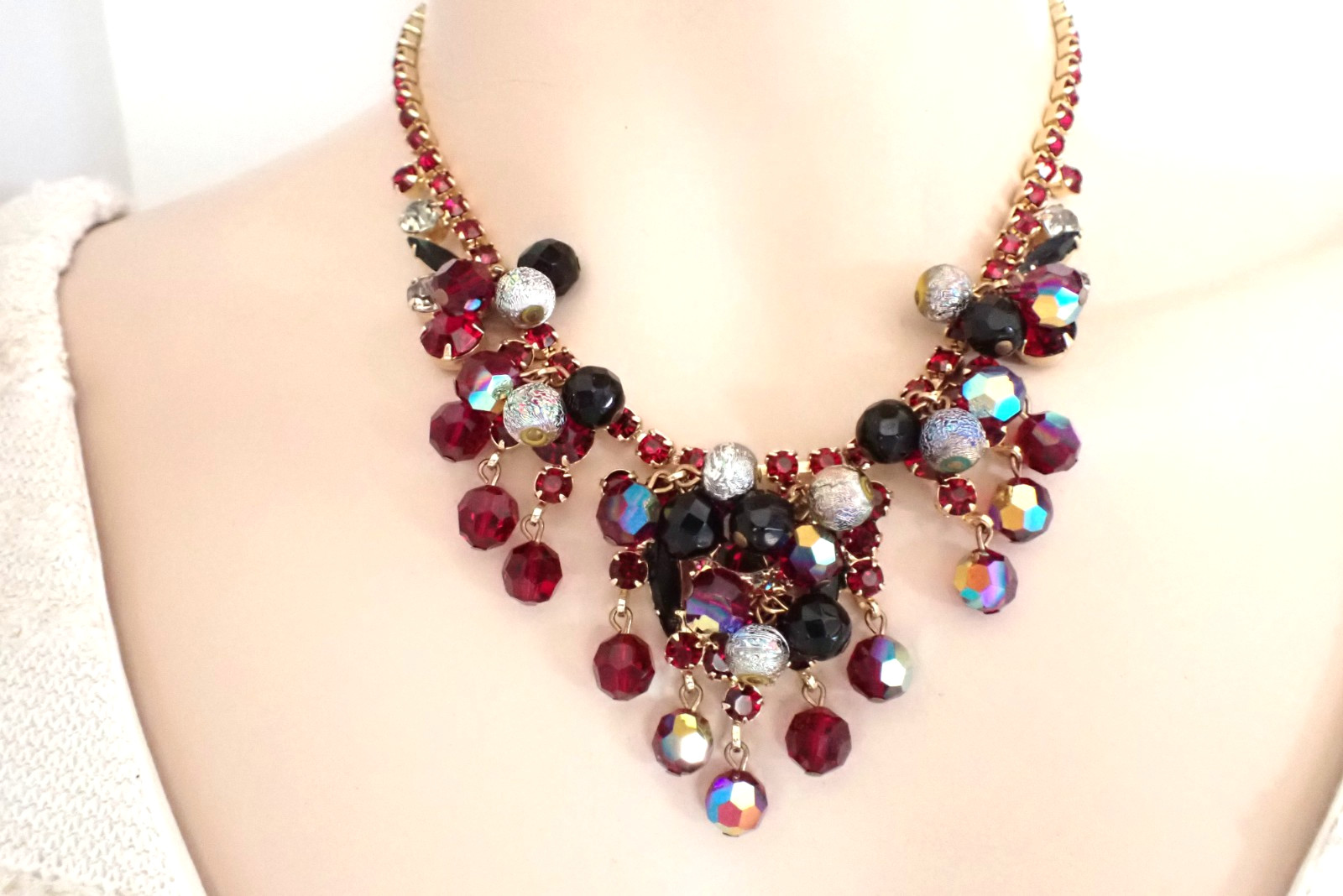 Verified Juliana Vintage Red & Black Cha Cha Necklace Metalized Beads Rhinestone