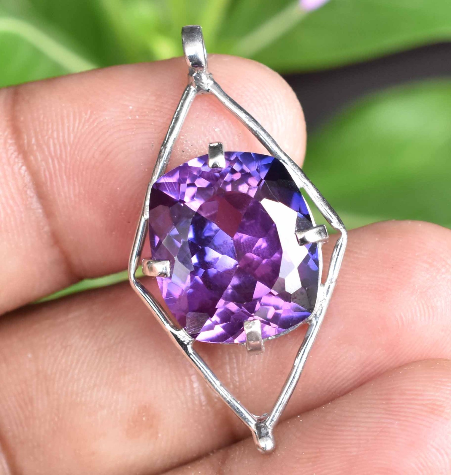 22.95 Ct Natural Boysenberry Sapphire 925 Sterling Silver Pendant AGL Certified