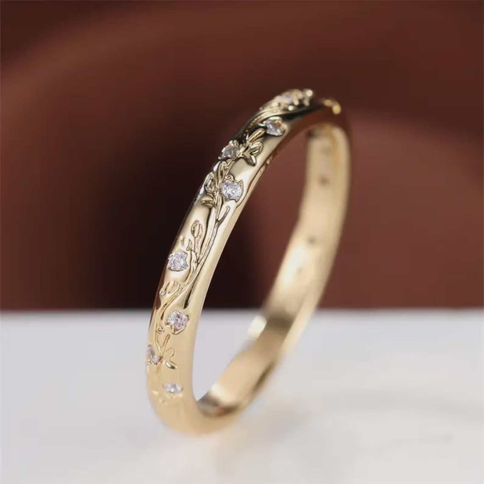 0.11 CT Round Cut Moissanite Engagement Anniversary Band Leaf Motif Band