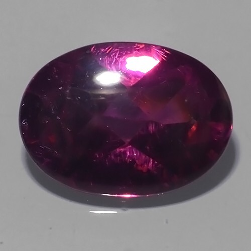 2.88 Cts Natural Rhodolite Garnet Loose Gemstone Oval Cut Buff Top