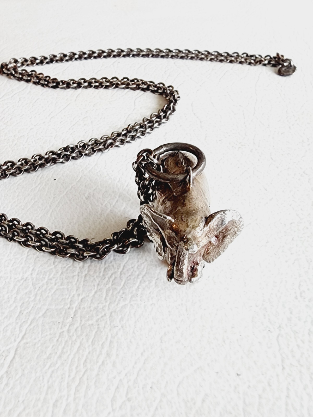 SUSAN CUMMINGS Vintage 90s Rare Sterling 3D Elephant Animal Pendant Necklace