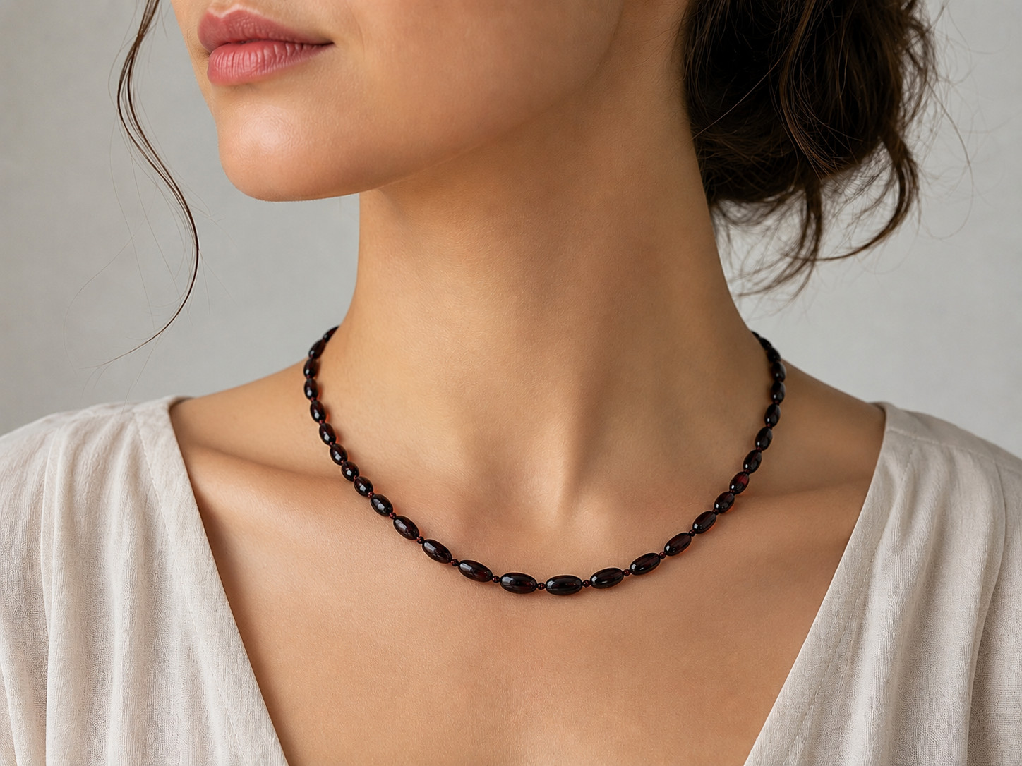 Genuine Baltic Amber Necklaces Polished Oval Dark Cherry Beads 45cm (17.7″)