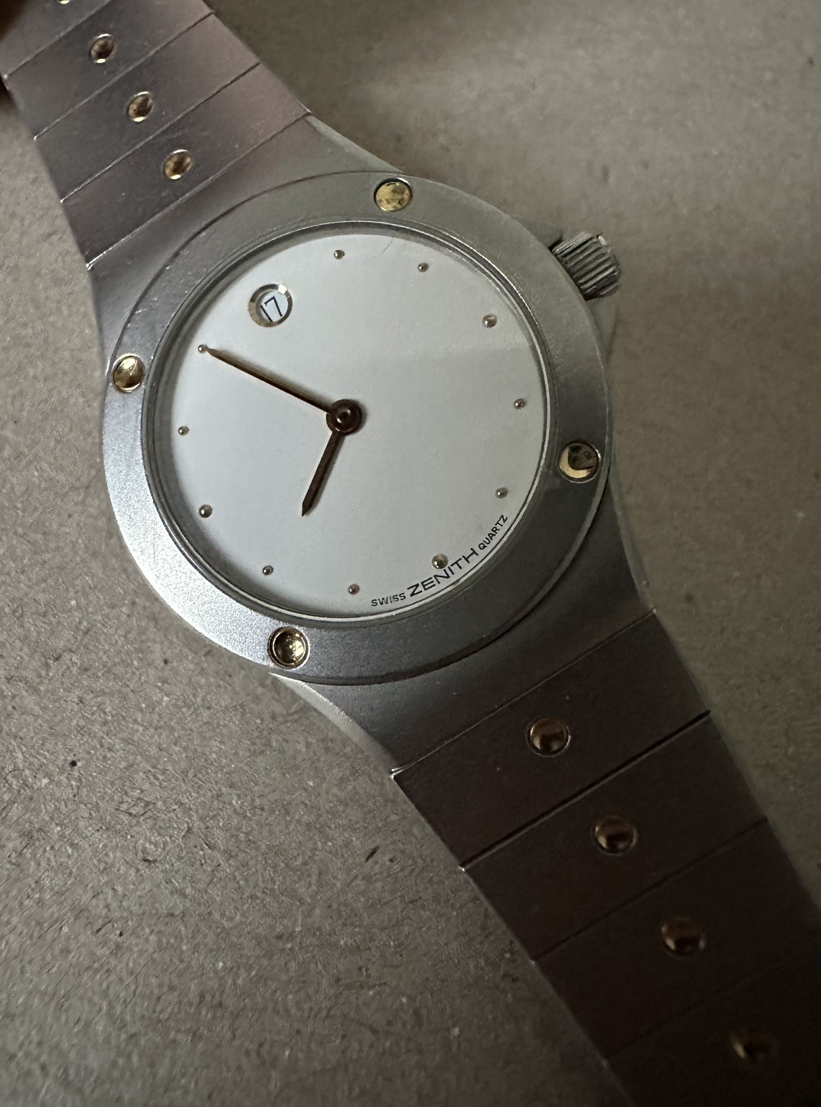 Vintage Zenith Pacific museum lady Quartz ETA 255.441 with box – working