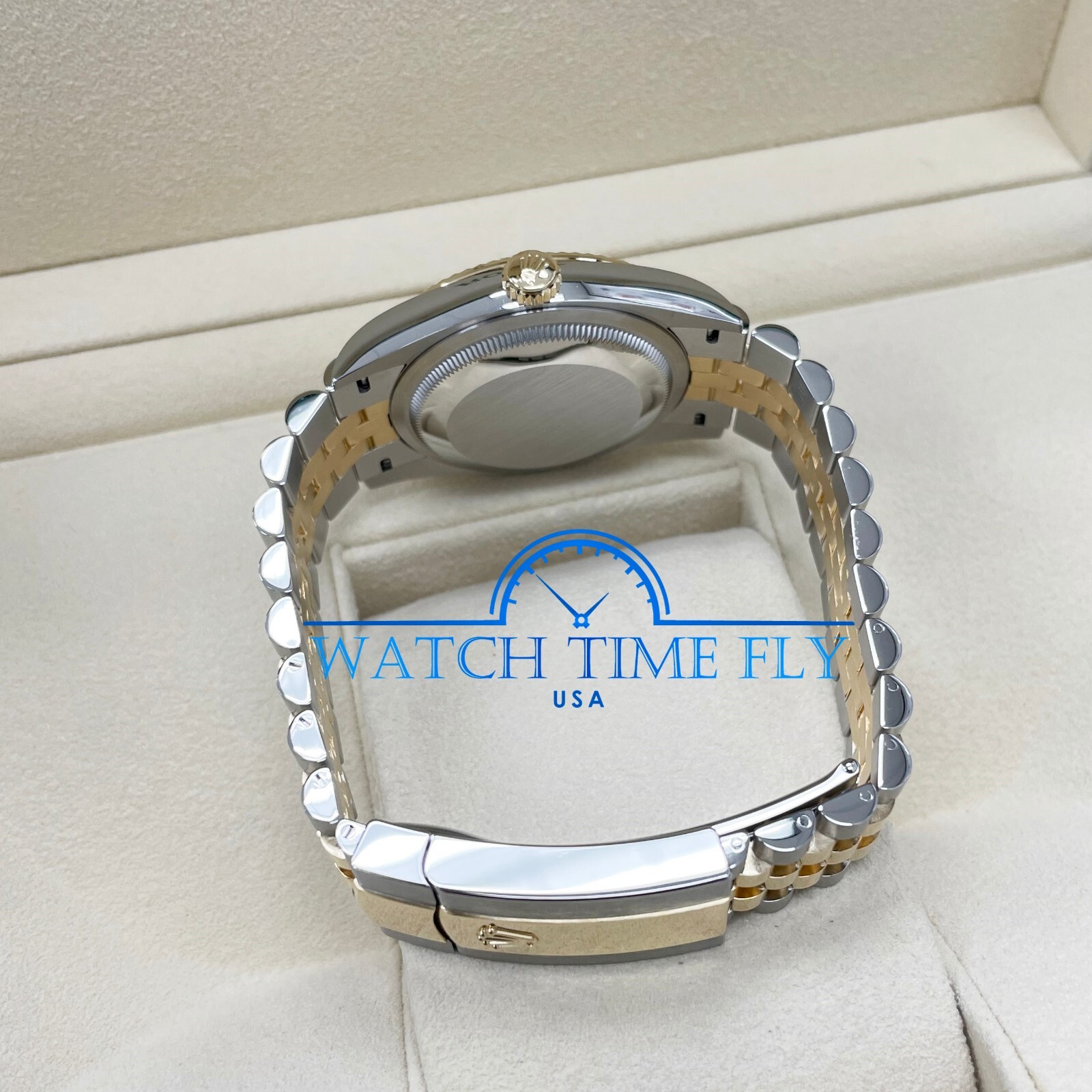 Rolex 2022 Datejust 36mm 126233 Two-Tone Steel/Yellow Gold Fluted Champagne Dial