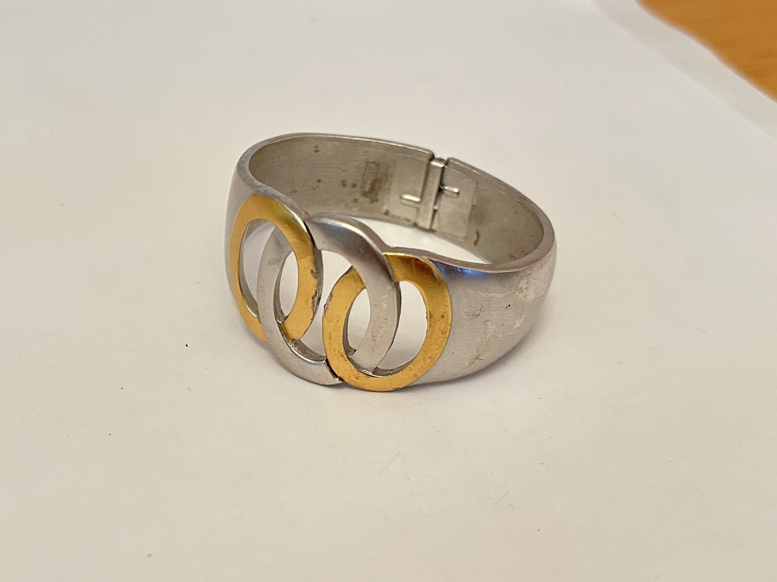 Vintage 1950’S TRIFARI Spring Cuff Bracelet Gold Silver Plated 7.5 in Around B13