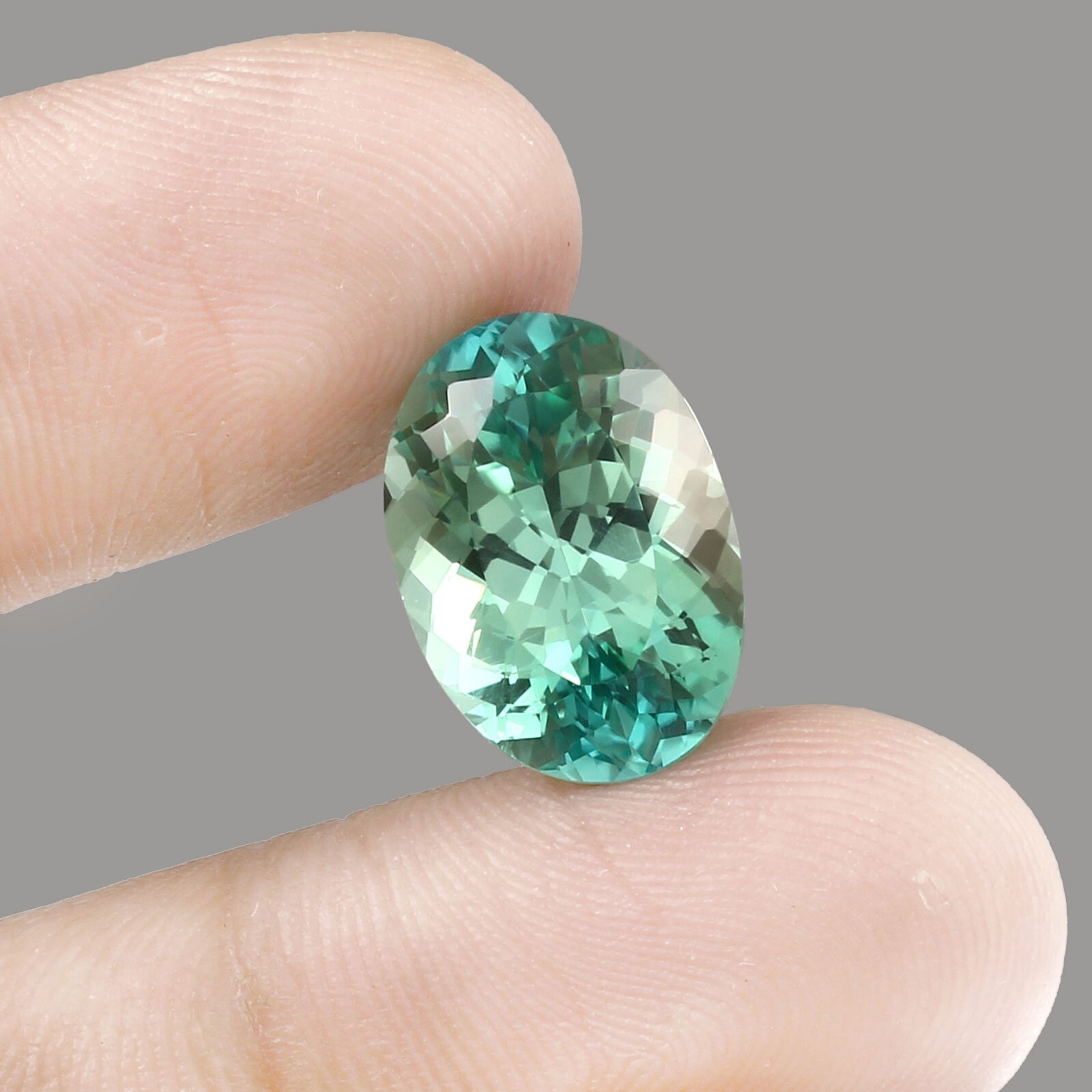 AAA Natural Ceylon Blue Green Parti Sapphire 11.70 Ct Oval Cut Loose Gemstone