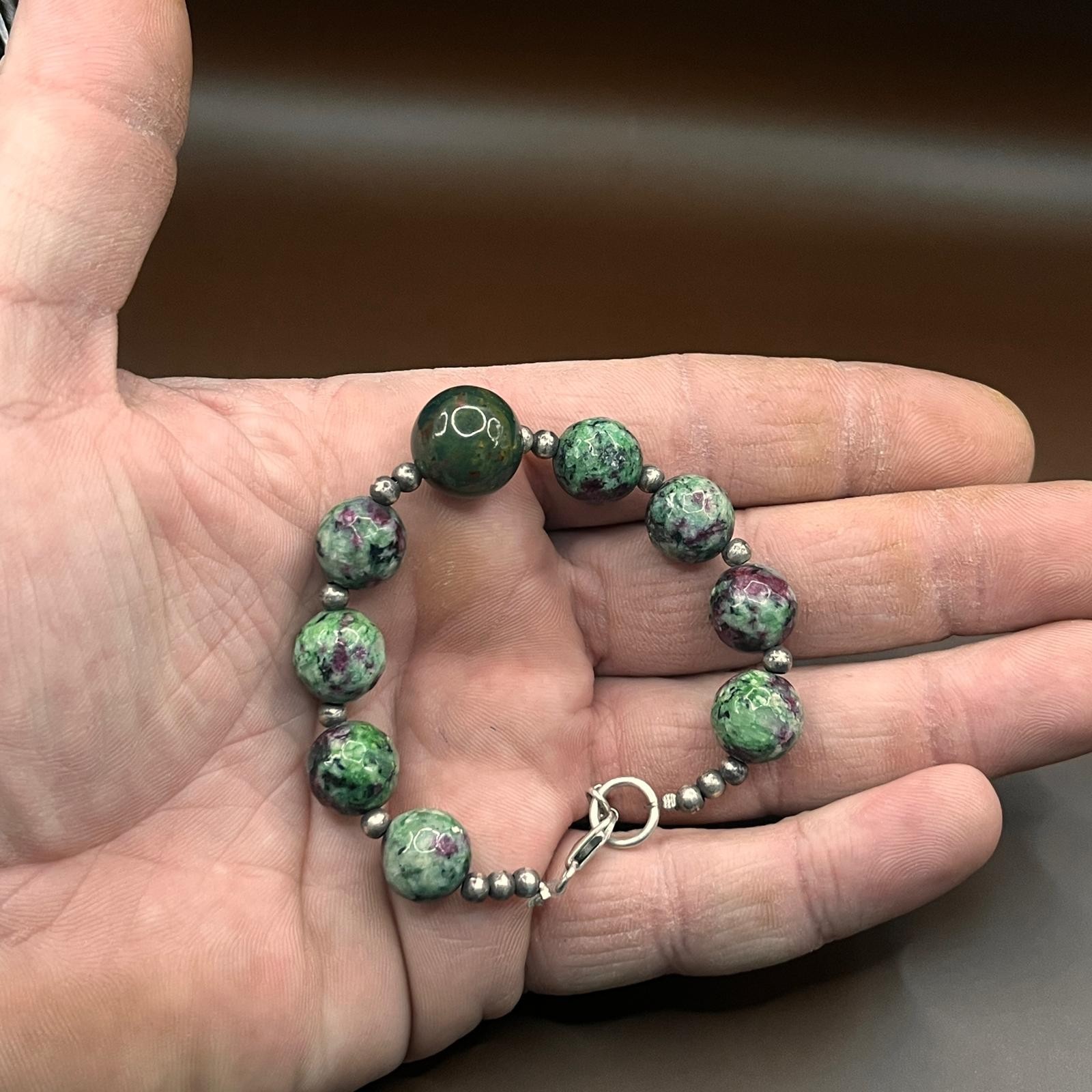Vintage Ruby in Zoisite Beaded Bracelet Silver Tone Accent Beads Gemstone