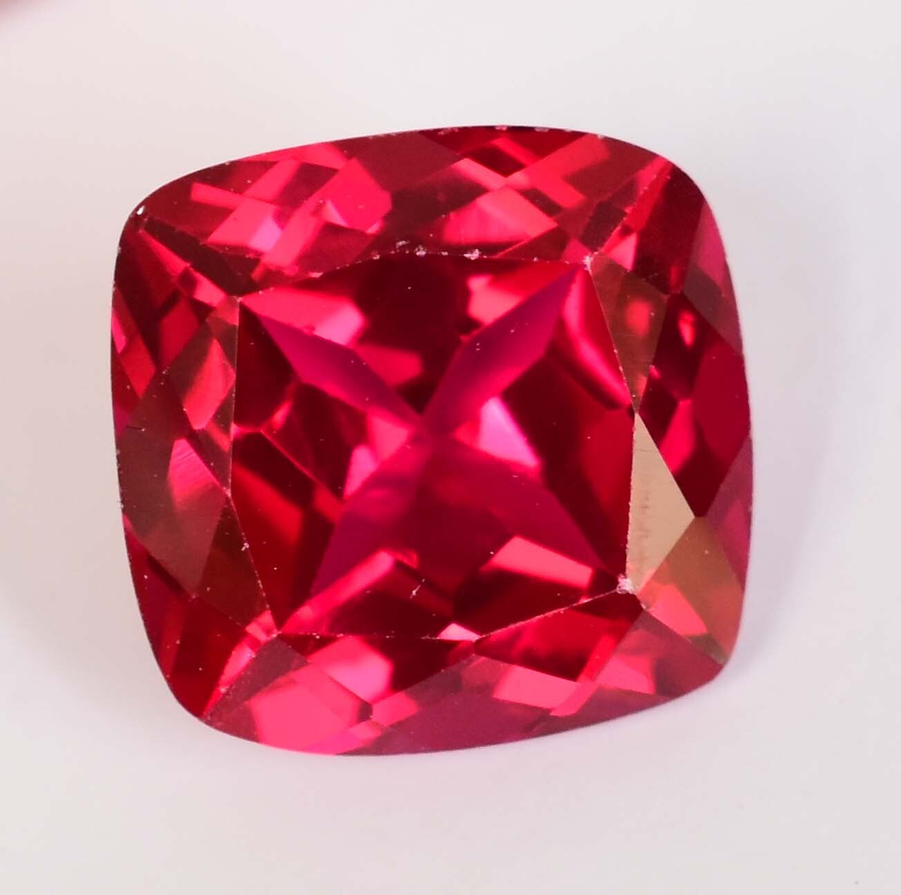 Natural Red Almandine Garnet 11.75CT Certified Very Rare Cushion Loose Gemstone