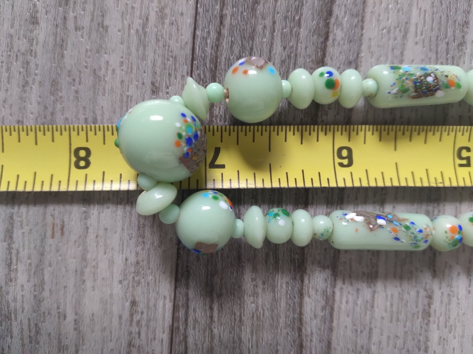 Jadeite Beaded Glass Necklace 15in Light Green Antique Art Deco Vintage